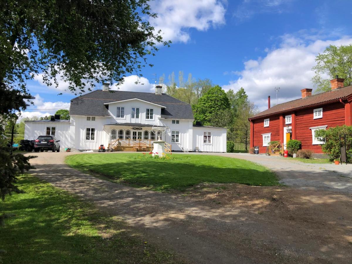 Bredsjoe Gamla Herrgard White Dream Mansion Hällefors Buitenkant foto